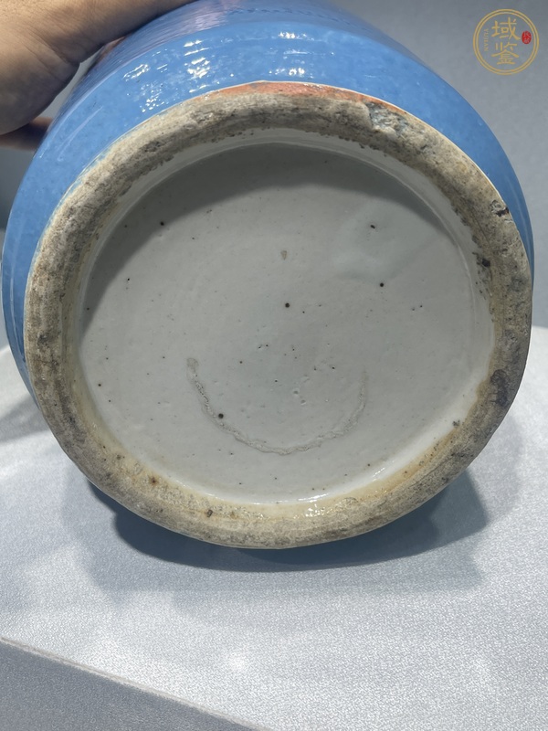 古玩陶瓷清光緒 藍地淺絳喜祿封侯瓶真品鑒賞圖