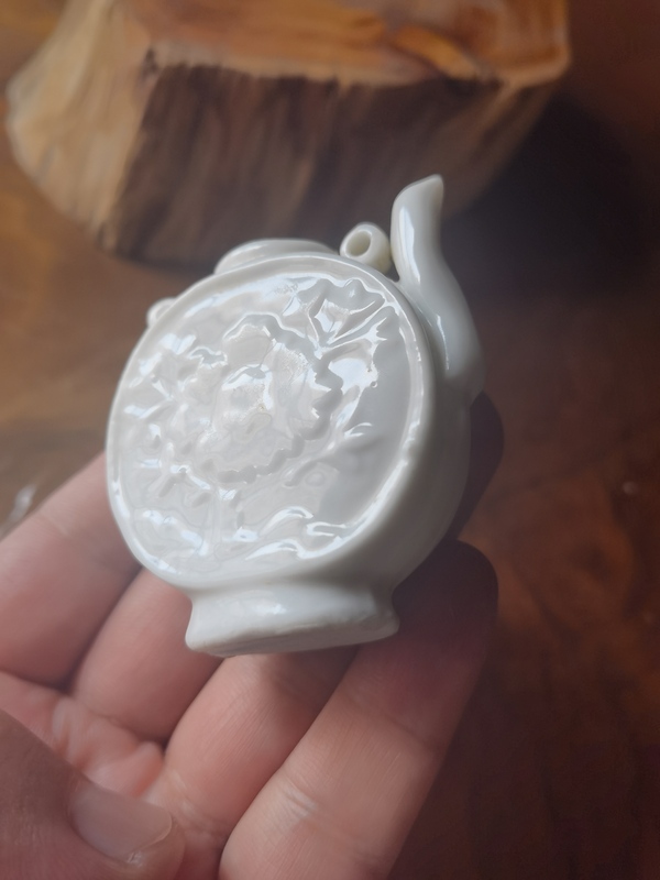 古玩陶瓷德化窯水滴拍賣，當前價格288元