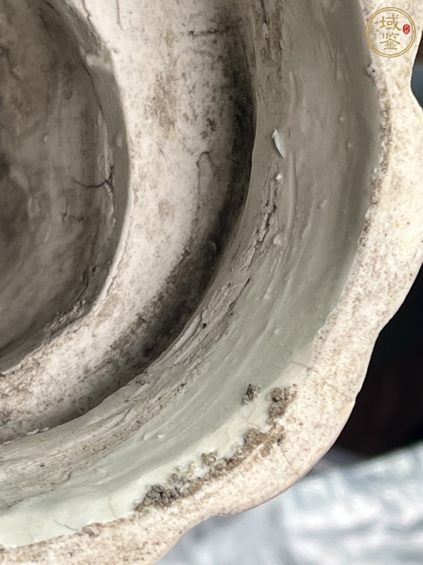 古玩陶瓷觀音塑像真品鑒賞圖