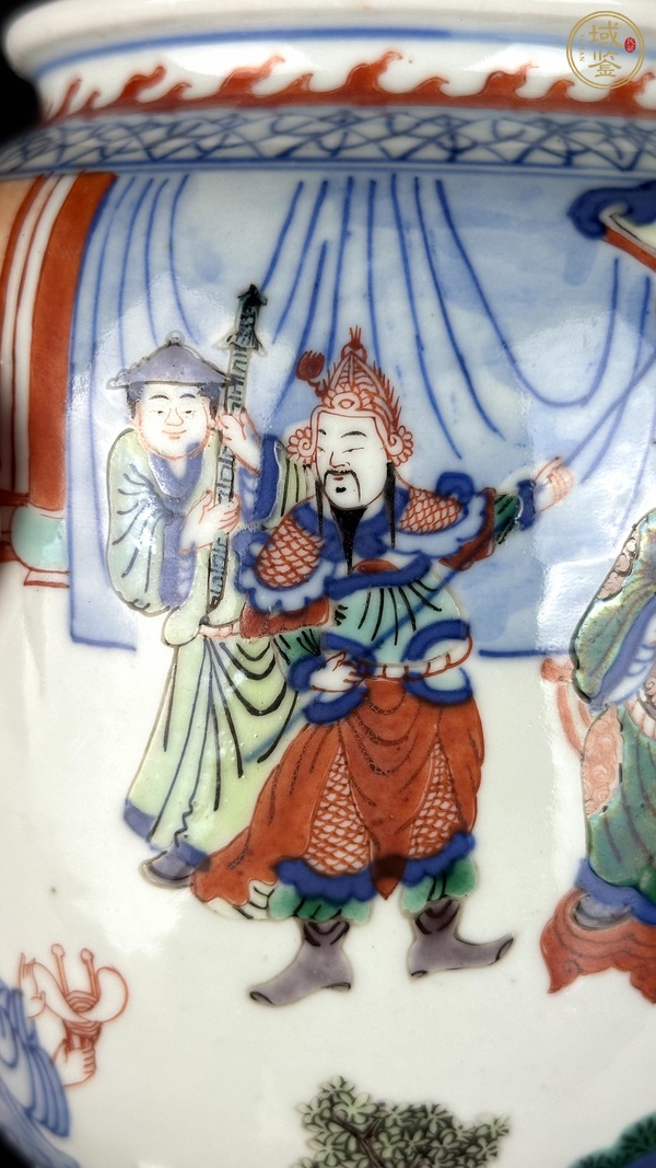 古玩陶瓷青花五彩燈籠瓶真品鑒賞圖