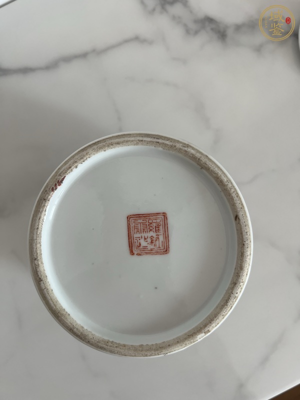 古玩陶瓷麒麟送子燈籠瓶真品鑒賞圖
