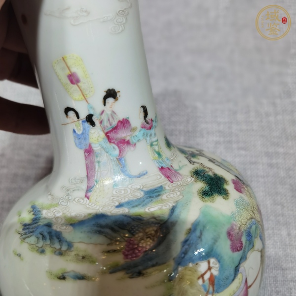 古玩陶瓷粉彩天球瓶真品鑒賞圖