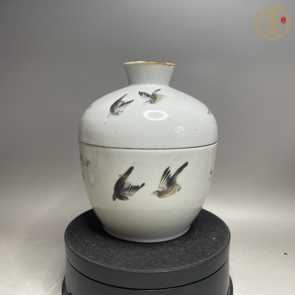 古玩陶瓷墨彩花鳥紋蓋缸真品鑒賞圖