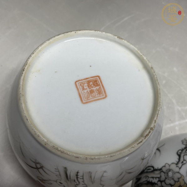 古玩陶瓷墨彩花鳥紋蓋缸真品鑒賞圖