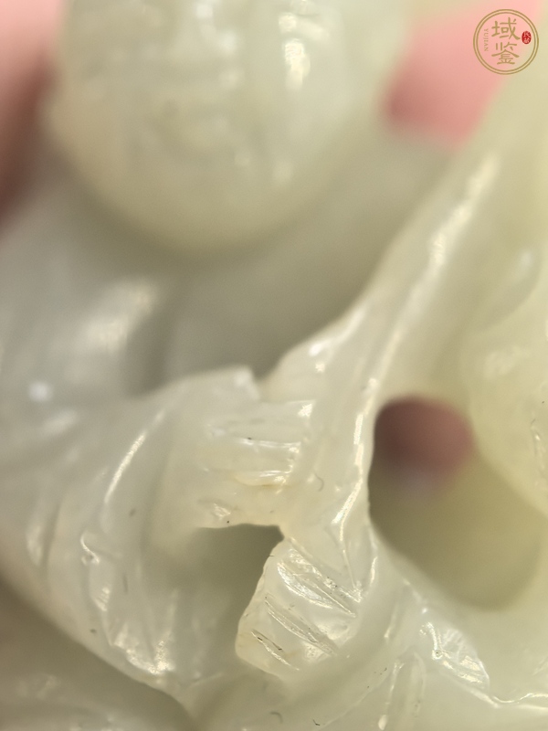 古玩玉器童子圓雕件真品鑒賞圖