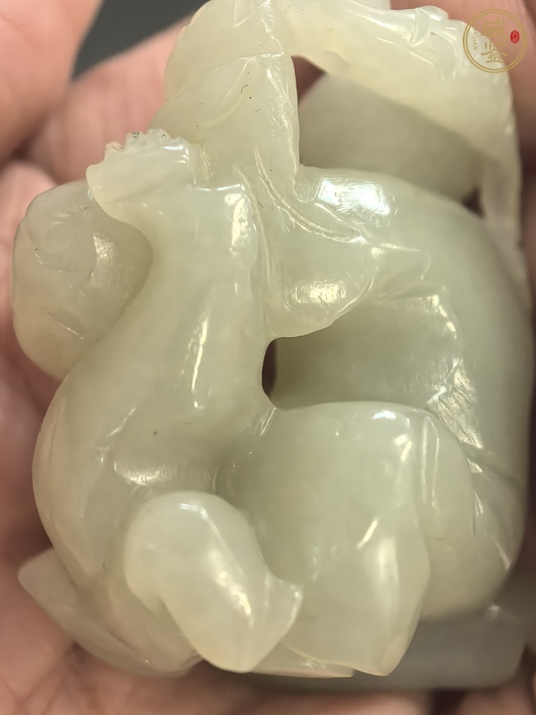 古玩玉器童子圓雕件真品鑒賞圖