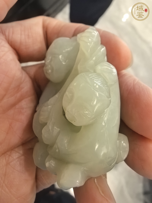 古玩玉器童子圓雕件真品鑒賞圖