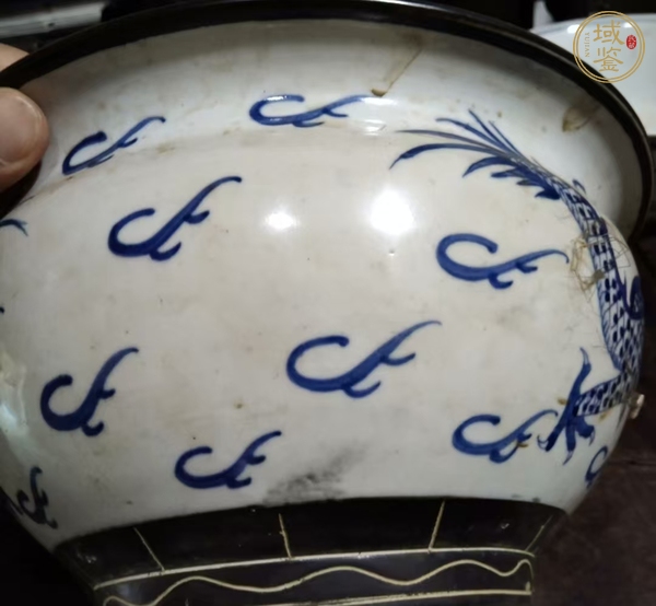 古玩陶瓷青花雙龍戲珠紋爐真品鑒賞圖
