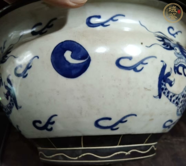 古玩陶瓷青花雙龍戲珠紋爐真品鑒賞圖