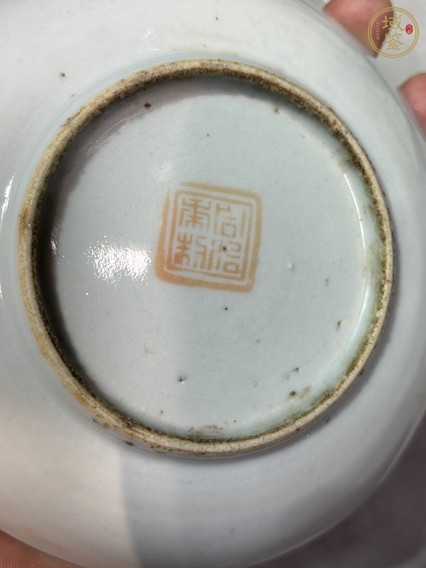 古玩陶瓷粉彩四季花卉紋盤真品鑒賞圖