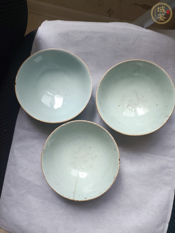 古玩陶瓷豆青釉碗真品鑒賞圖