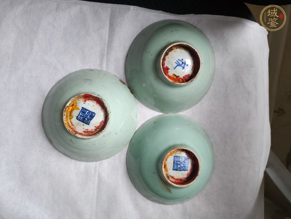 古玩陶瓷豆青釉碗真品鑒賞圖