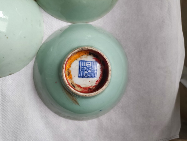 古玩陶瓷清中期豆青釉碗拍賣，當前價格58元