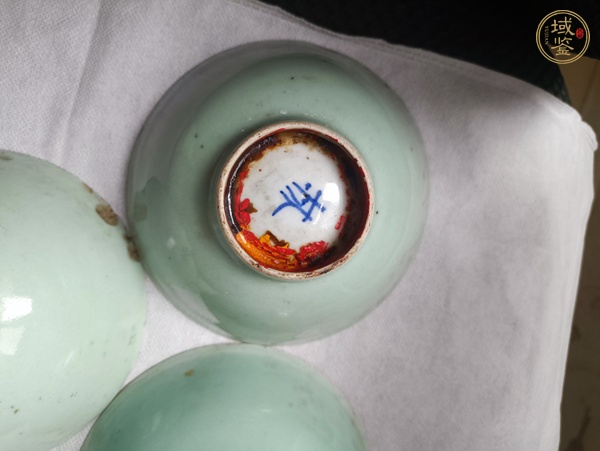古玩陶瓷豆青釉碗真品鑒賞圖