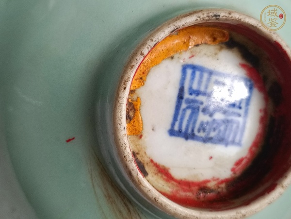 古玩陶瓷豆青釉碗真品鑒賞圖
