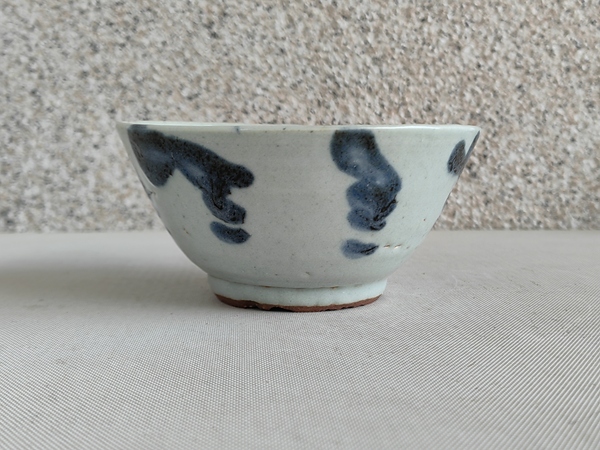 古玩陶瓷青花花卉紋茶碗拍賣，當前價格580元