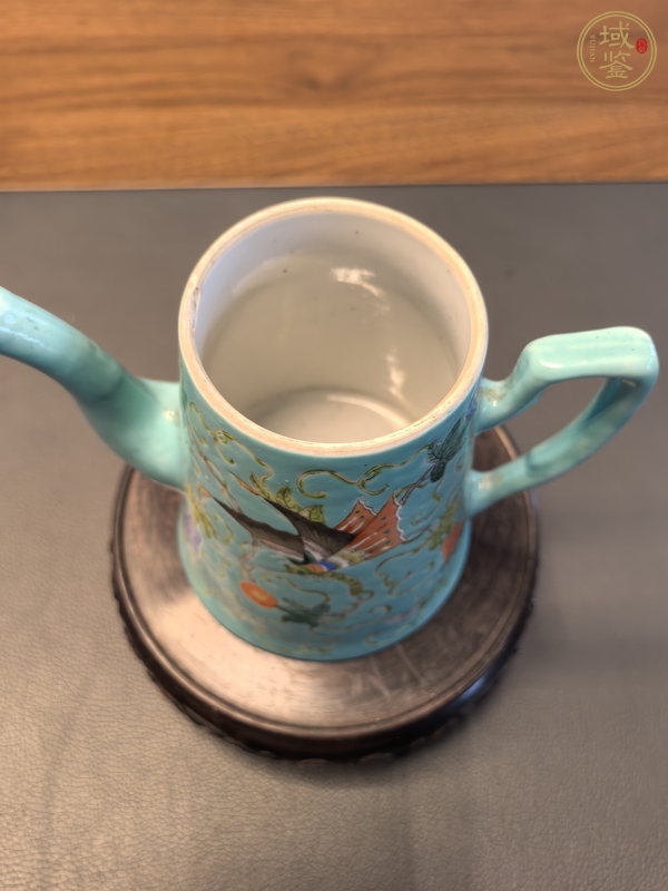 古玩陶瓷松石綠粉彩瓜瓞綿綿圖茶壺真品鑒賞圖