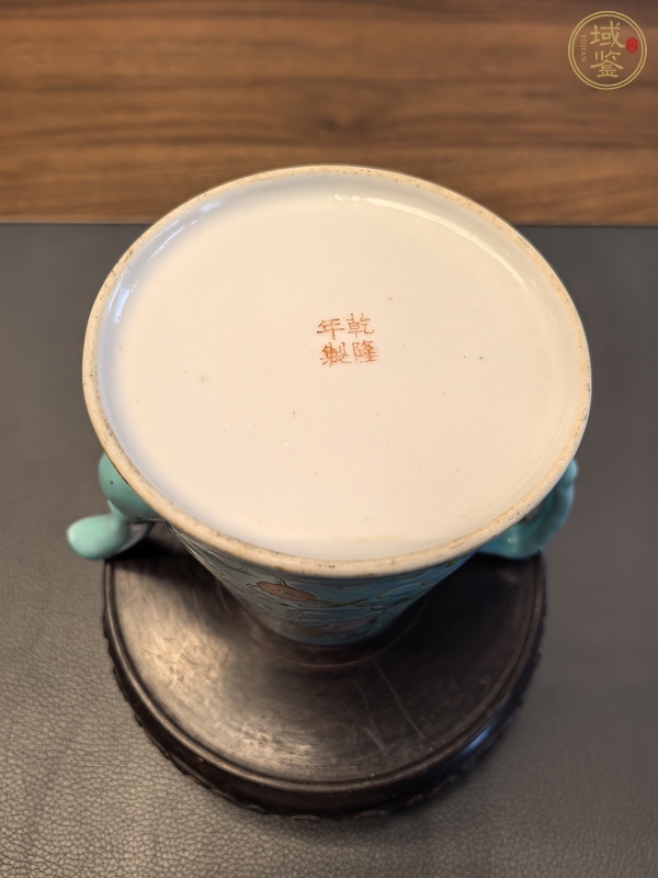古玩陶瓷松石綠粉彩瓜瓞綿綿圖茶壺真品鑒賞圖