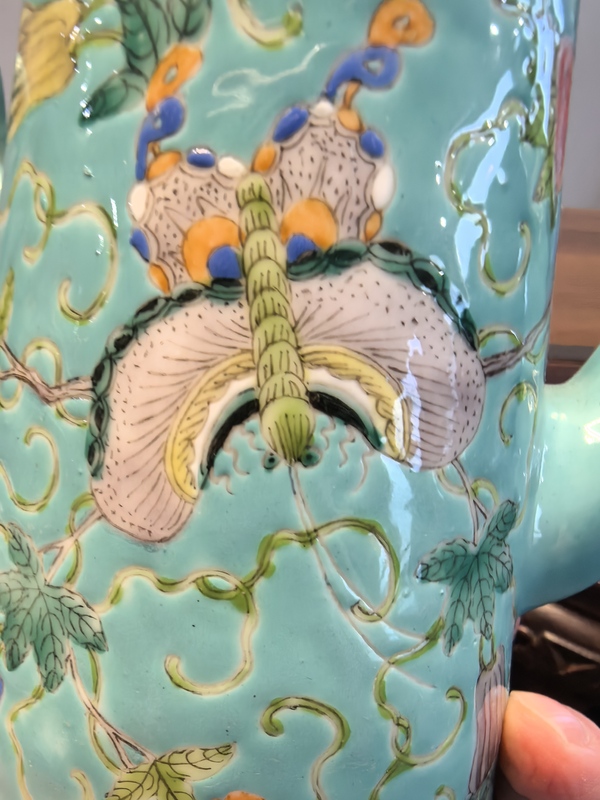古玩陶瓷超細路松石綠粉彩瓜瓞綿綿圖茶壺拍賣，當前價格1380元