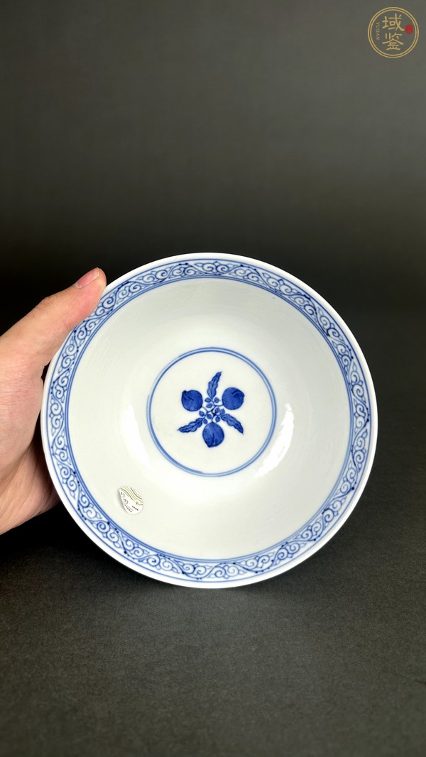 古玩花果紋青花碗真品鑒賞圖
