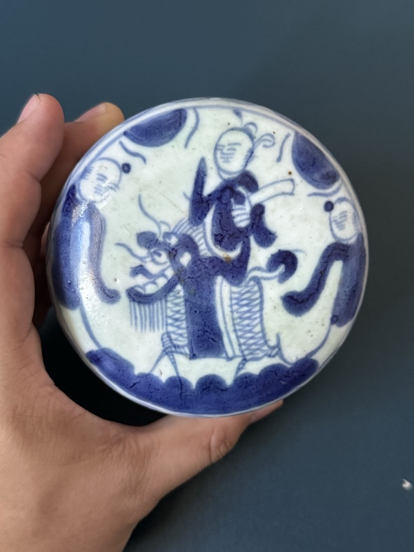 古玩轉賣清·乾隆麒麟送子青花蓋盒拍賣，當前價格0元