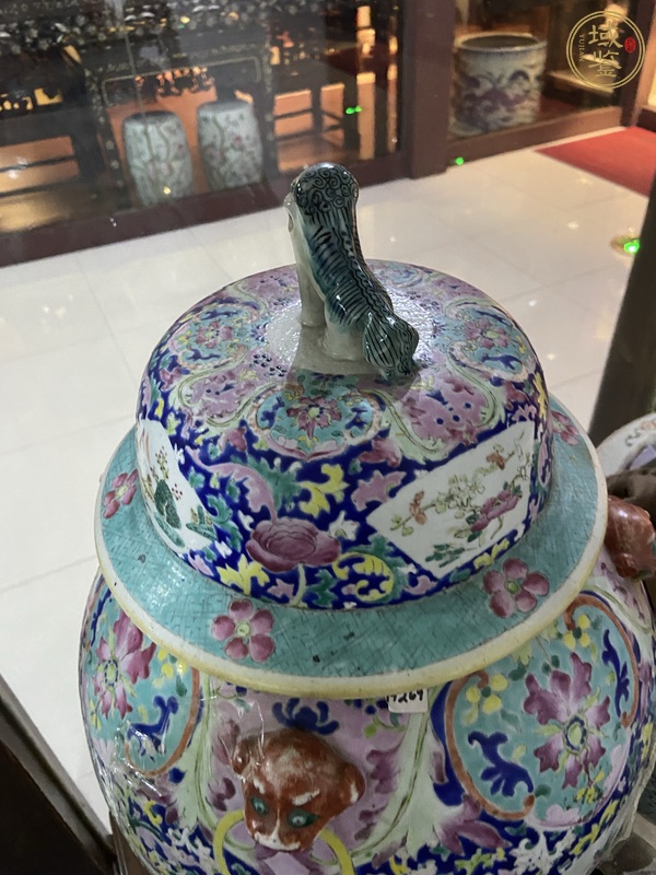 古玩陶瓷粉彩滿花卉紋將軍罐真品鑒賞圖
