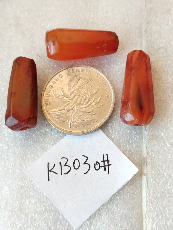 古玩轉賣紅瑪瑙多棱珠3顆拍賣，當前價格8500元