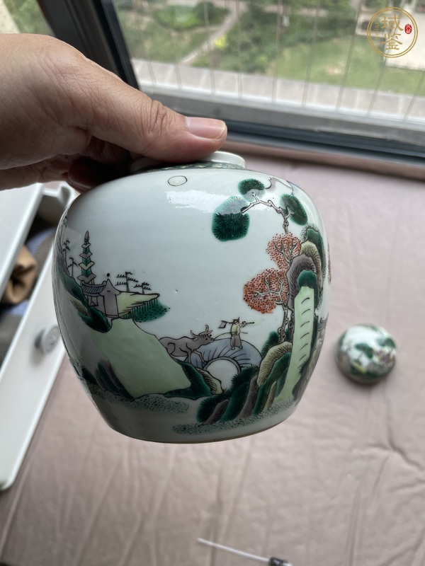 古玩陶瓷清光緒粉彩山水高士圖蓋罐真品鑒賞圖