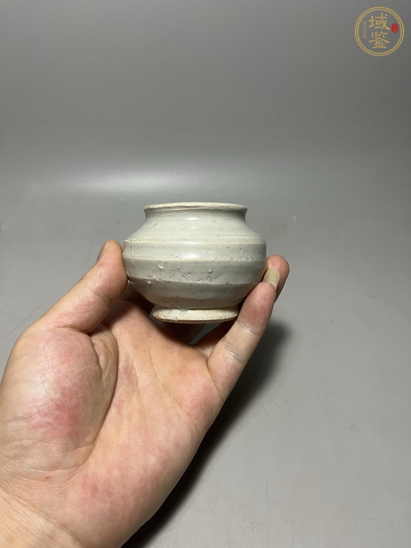 古玩陶瓷青白釉罐真品鑒賞圖