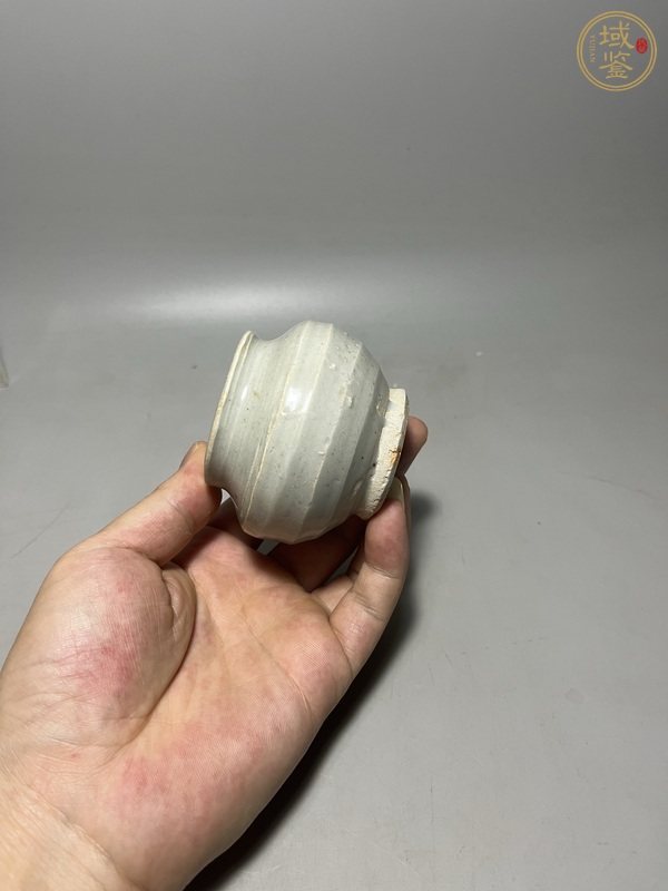 古玩陶瓷青白釉罐真品鑒賞圖