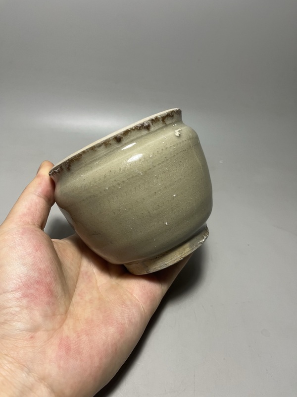 古玩陶瓷龍泉青瓷茶入拍賣，當前價格0元