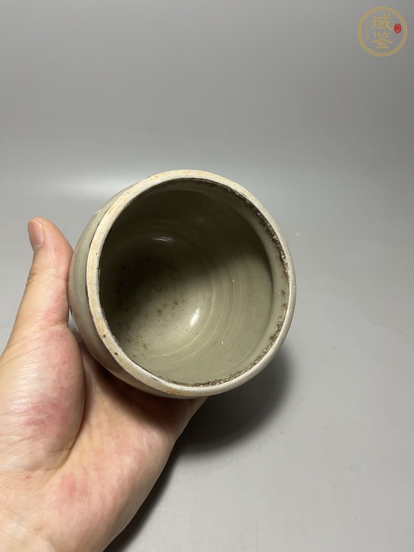 古玩陶瓷青釉罐真品鑒賞圖