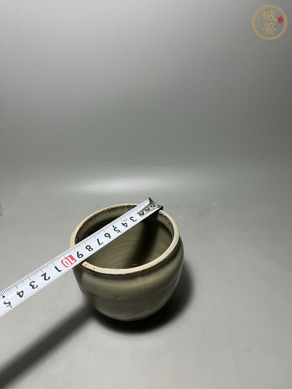 古玩陶瓷青釉罐真品鑒賞圖
