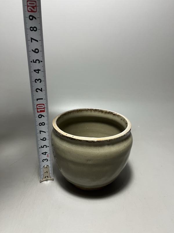 古玩陶瓷龍泉青瓷茶入拍賣，當前價格0元