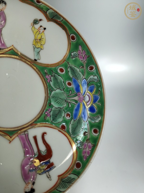 古玩陶瓷松石綠粉彩三娘教子圖杯碟真品鑒賞圖