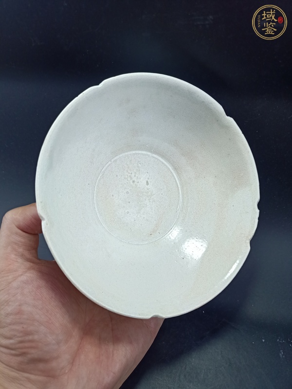 古玩陶瓷青白釉葵口碗真品鑒賞圖