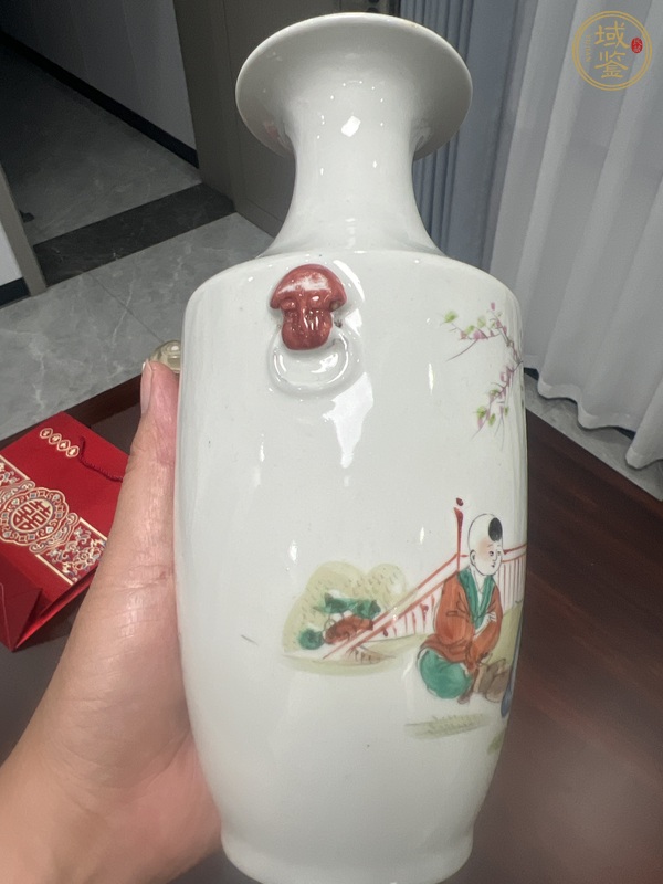 古玩陶瓷油粉彩人物故事紋撇口瓶真品鑒賞圖