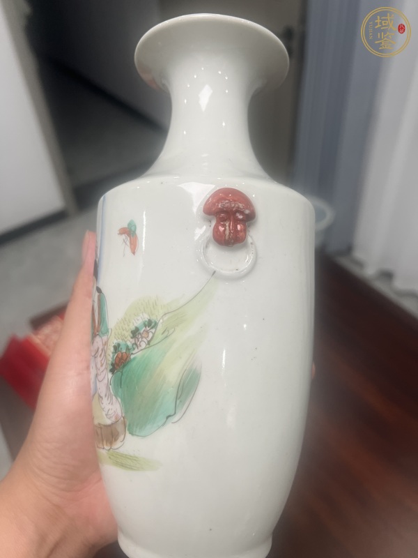 古玩陶瓷油粉彩人物故事紋撇口瓶真品鑒賞圖