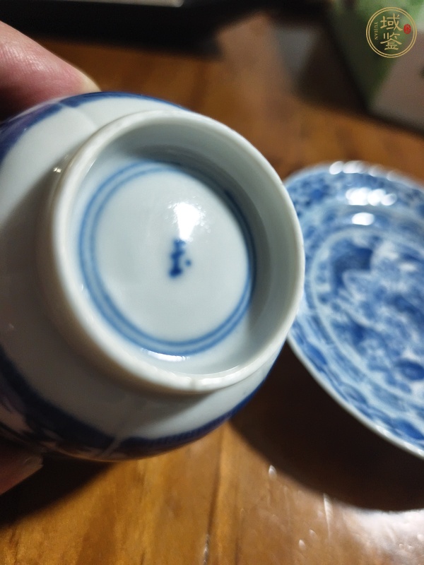 古玩陶瓷青花魚藻紋杯碟真品鑒賞圖