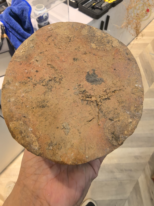 古玩陶瓷褐釉執(zhí)壺真品鑒賞圖