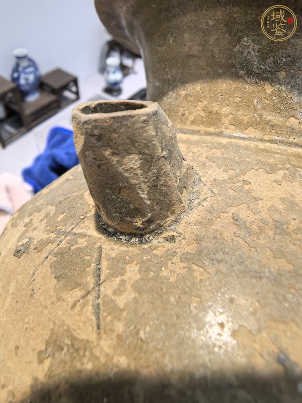 古玩陶瓷褐釉執(zhí)壺真品鑒賞圖
