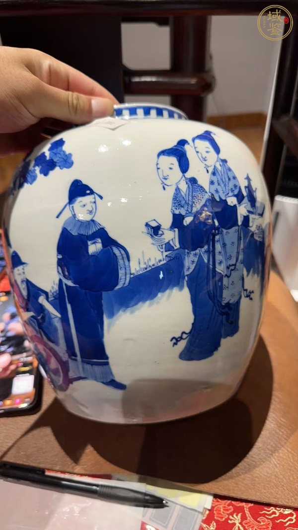 古玩陶瓷人物紋青花罐真品鑒賞圖