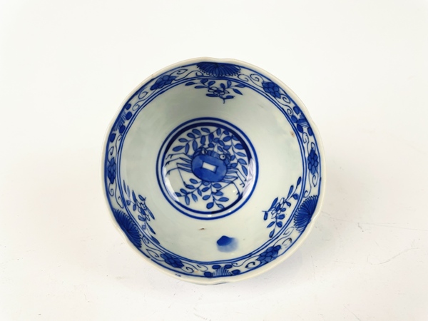 古玩陶瓷清光緒·青花魚蝦蟹茶圓拍賣,當前價格99元