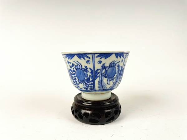 古玩陶瓷清光緒·青花魚蝦蟹茶圓拍賣,當前價格99元