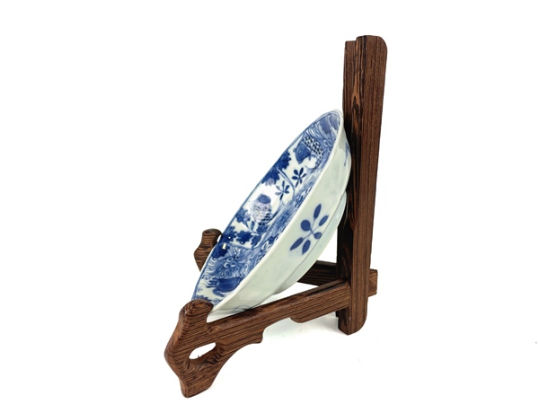 古玩陶瓷清光緒·青花魚蝦蟹盤拍賣，當(dāng)前價(jià)格99元