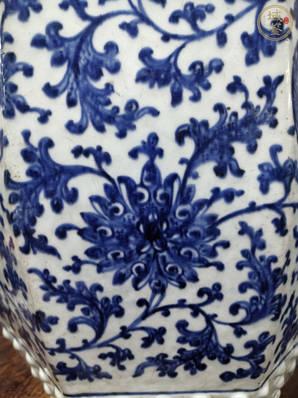 古玩陶瓷青花繡蹲真品鑒賞圖