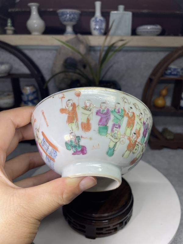 古玩陶瓷清同治細路粉彩百子鬧龍燈碗拍賣，當前價格2799元