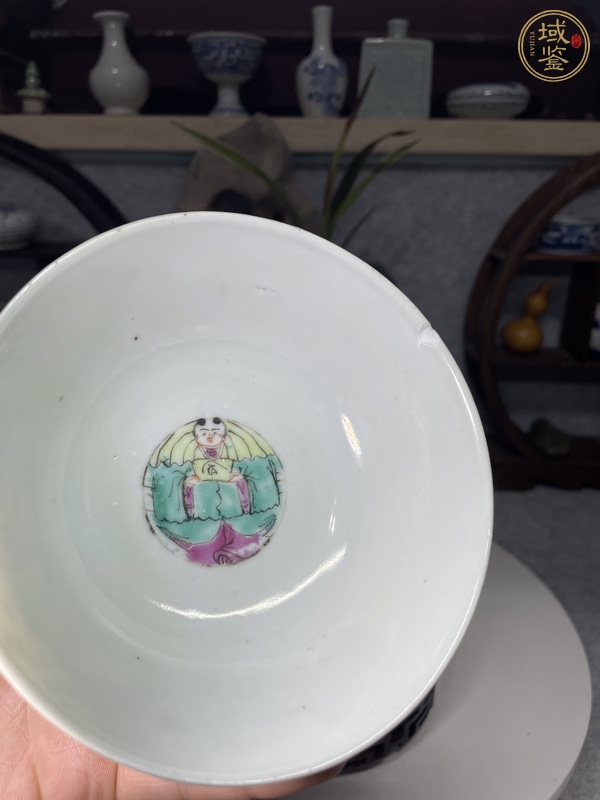 古玩陶瓷粉彩百子圖茶碗真品鑒賞圖