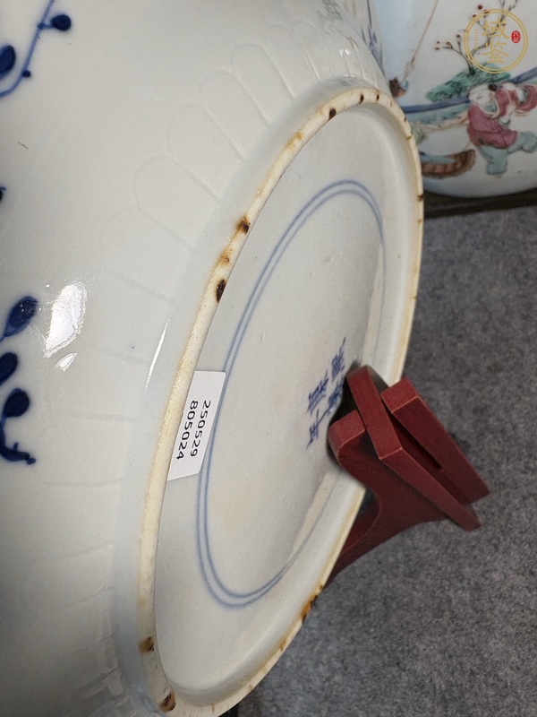 古玩陶瓷晚清青花魚藻紋大盤真品鑒賞圖