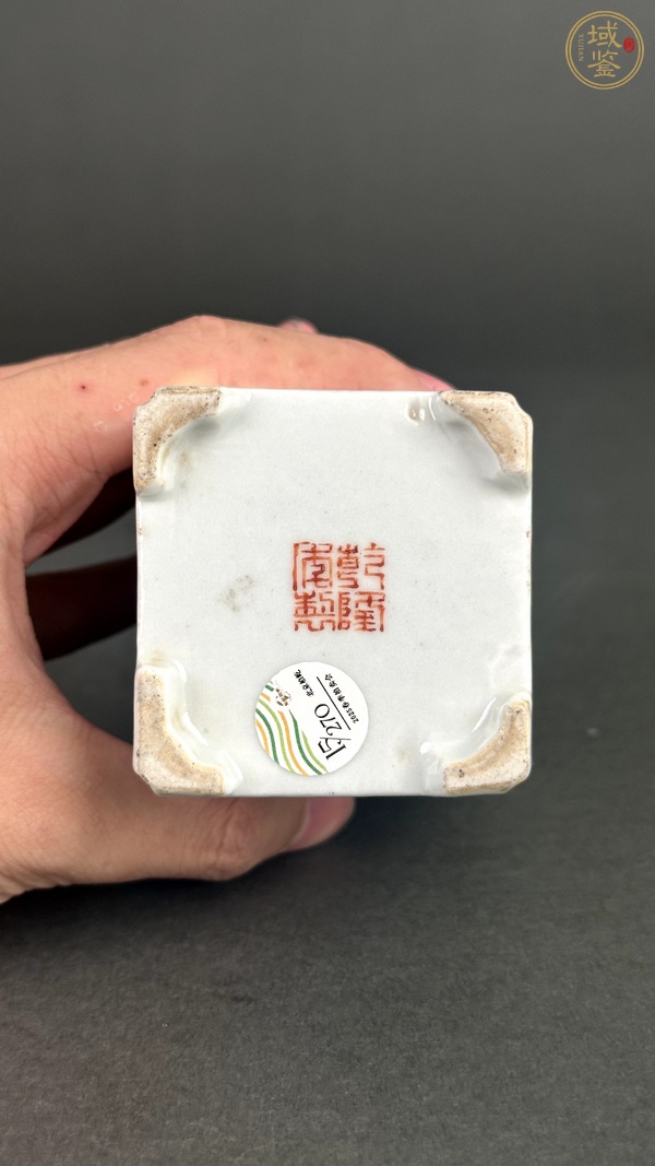 古玩陶瓷筆筒真品鑒賞圖
